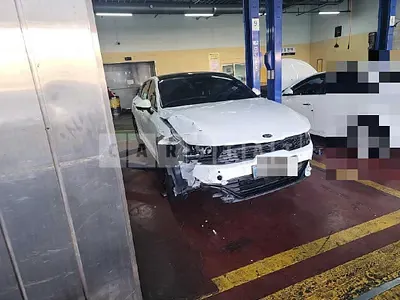 Photo 1 of 10: 2020 Kia K5 1.6, VIN KNAG3412BLA058107 — Korean insurance auction