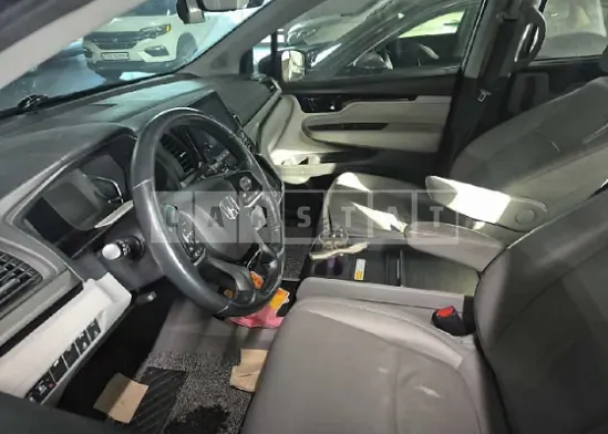 Photo 2 of 10: 2018 Honda Odyssey — Korean insurance auction