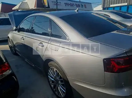 Photo 2 of 9: 2018 Audi A6 35 TDI, VIN WAUZZZ4G1JN122005 — Korean insurance auction