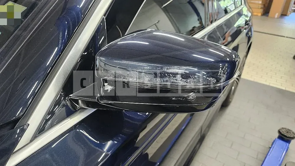 Photo 2 of 8: 2019 BMW 530i xDrive — Korean insurance auction