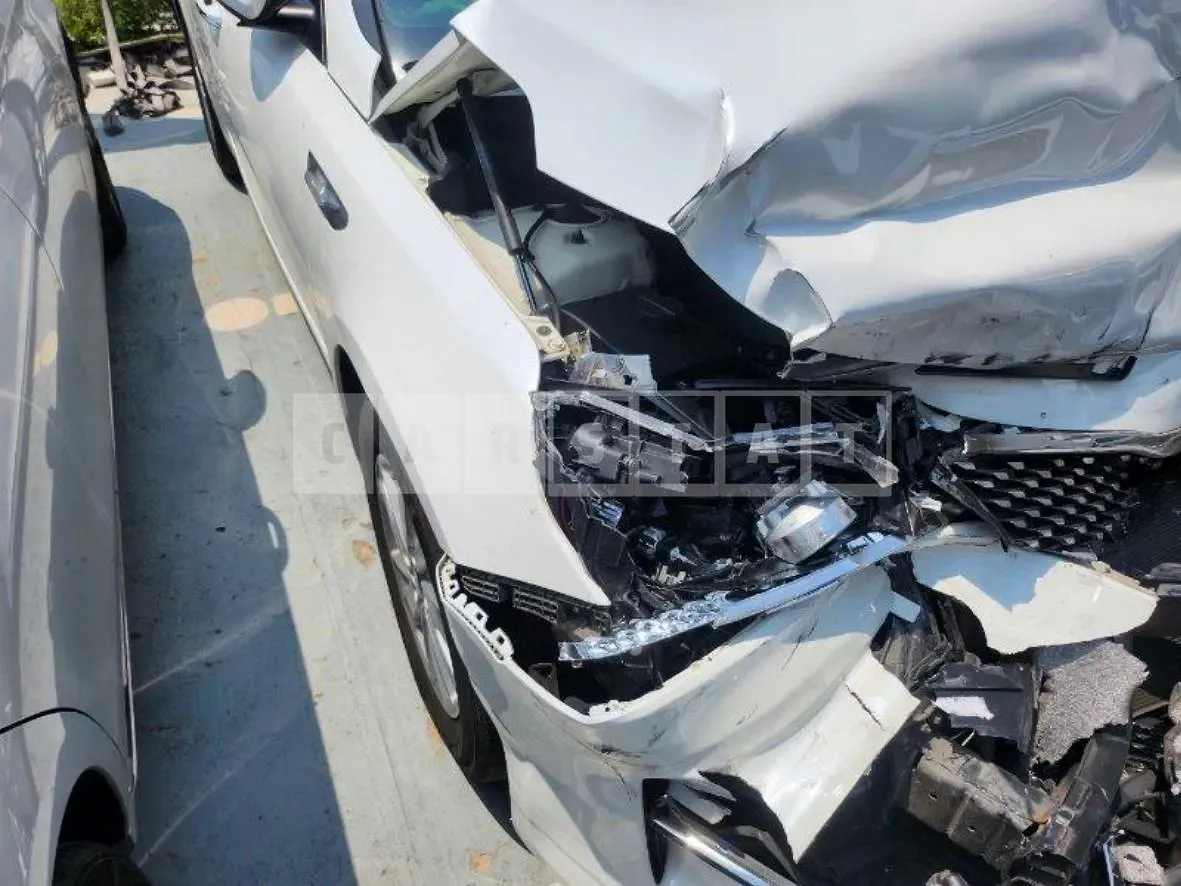 Photo 2 of 17: 2017 Kia K5 LPG — Korean insurance auction