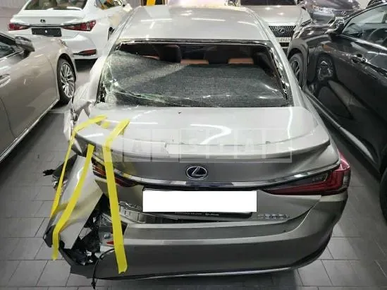 Photo 2 of 50: 2019 Lexus ES300h — Korean insurance auction
