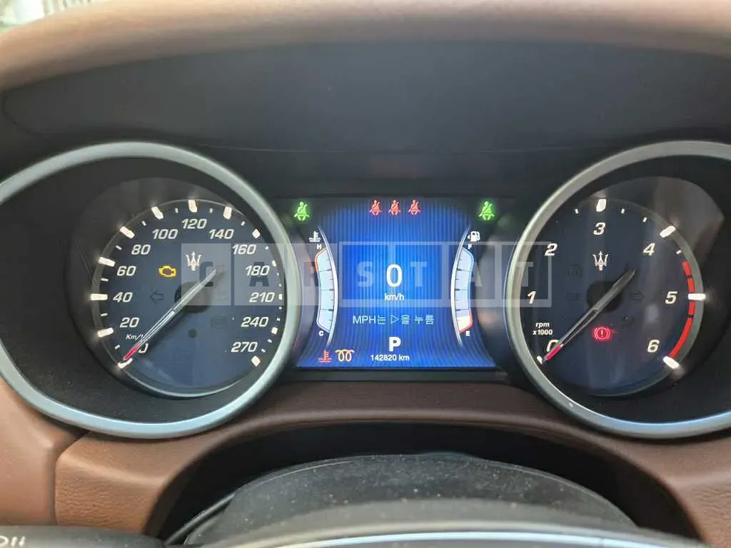 Photo 2 of 9: 2015 Maserati Ghibli — Korean insurance auction