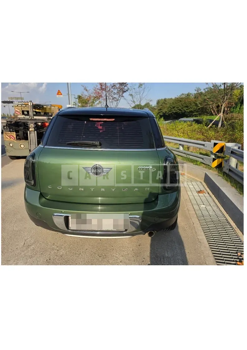 Photo 2 of 7: 2016 MINI Cooper — Korean insurance auction