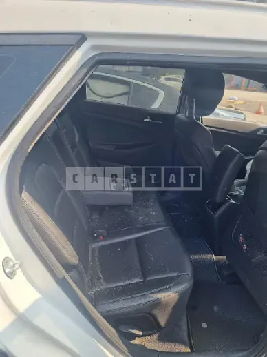 Photo 2 of 6: 2018 Hyundai Tucson, VIN KMHJ5812GJU590992 — Korean insurance auction
