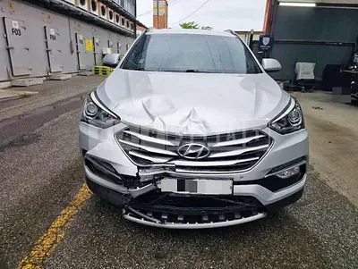 Photo 1 of 6: 2017 Hyundai Santa Fe DM — Korean insurance auction