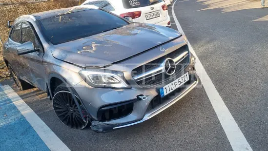 Photo 2 of 23: 2019 Mercedes-Benz GLA45 4Matic, VIN WDCTG5CB4KJ551882 — Korean insurance auction