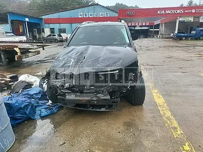Photo 1 of 9: 2021 Kia Mojave, VIN KNAKM814DMA223923 — Korean insurance auction