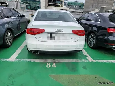 Photo 1 of 12: 2015 Audi A4 30 TDI — Korean insurance auction