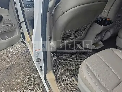 Photo 2 of 16: 2018 Kia Carnivals — Korean insurance auction