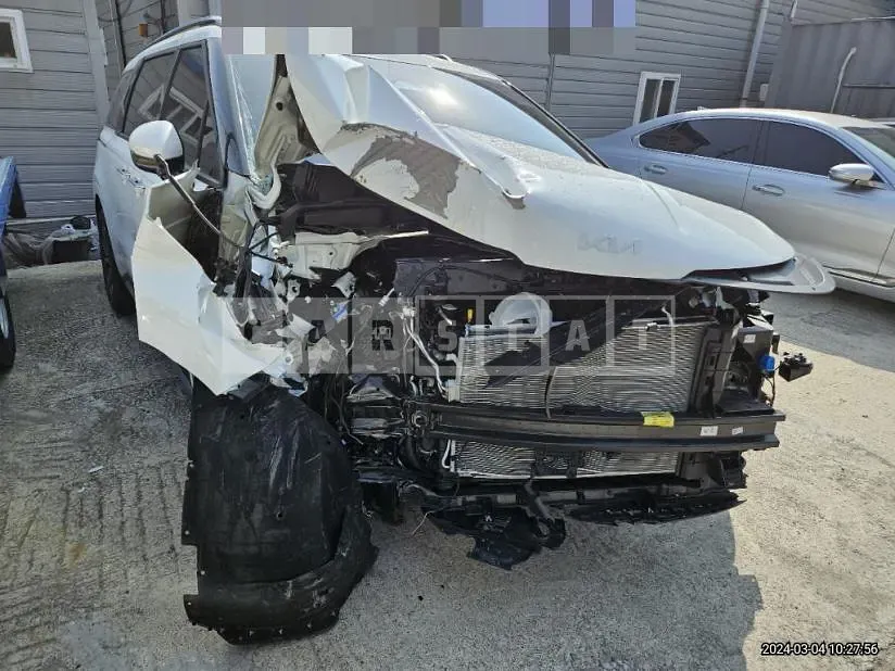 Photo 2 of 9: 2023 Kia Carnival 3.5 Gasoline — Korean insurance auction