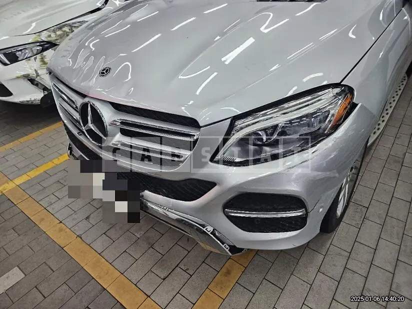 Photo 2 of 16: 2018 Mercedes-Benz GLE350 d 4Matic — Korean insurance auction