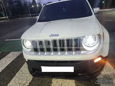 Photo 1 of 6: 2017 Jeep Zip Renegade, VIN 1C4BU0000HPF09062 — Korean insurance auction