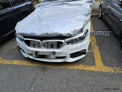 Photo 1 of 15: 2017 BMW 530i — Korean insurance auction