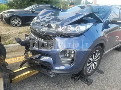 Photo 1 of 8: 2016 Kia Sportage, VIN KNAP6815GGK028567 — Korean insurance auction