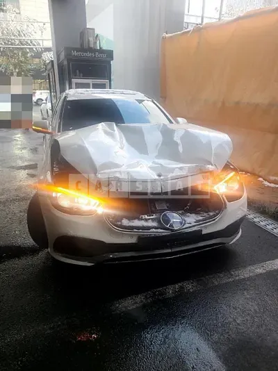 Photo 1 of 22: 2022 Mercedes-Benz E350 4Matic — Korean insurance auction