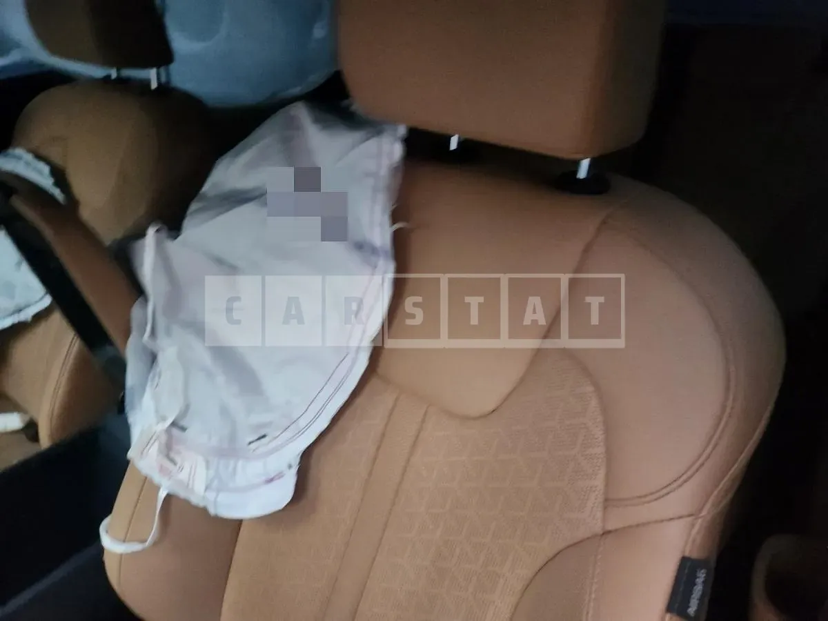 Photo 2 of 4: 2020 Kia Sorento 2.2 — Korean insurance auction