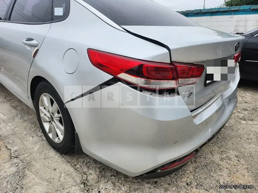Photo 2 of 9: 2015 Kia K5 2.0 LPG, VIN KNAGU416BGA040362 — Korean insurance auction