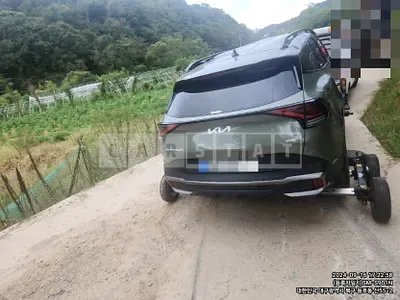 Photo 1 of 17: 2023 Kia Sportage 1.6 Hybrid — Korean insurance auction