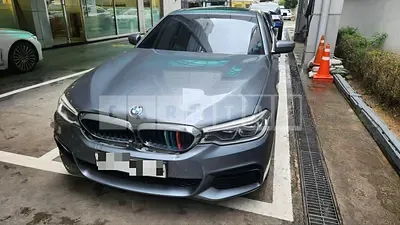 Photo 1 of 28: 2019 BMW 530i xDrive M Sport Packag, VIN WBAJD9104KB278058 — Korean insurance auction