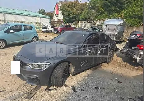 Photo 2 of 11: 2016 BMW 320d Efficient Dynamics Edition — Korean insurance auction