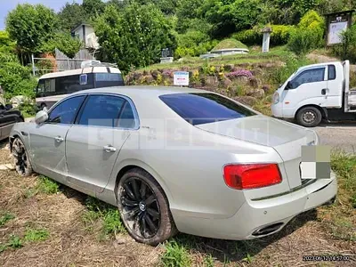 Photo 1 of 13: 2014 Bentley Continental Flying Spur W12 — Korean insurance auction