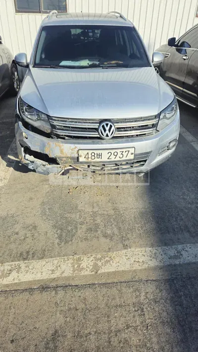 Photo 1 of 9: 2014 Volkswagen Tiguan 2.0 TDI — Korean insurance auction