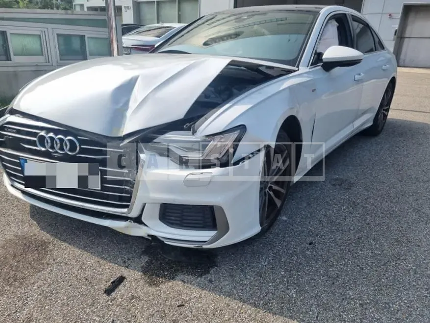 Photo 2 of 13: 2021 Audi A6 40 TDI quattro — Korean insurance auction