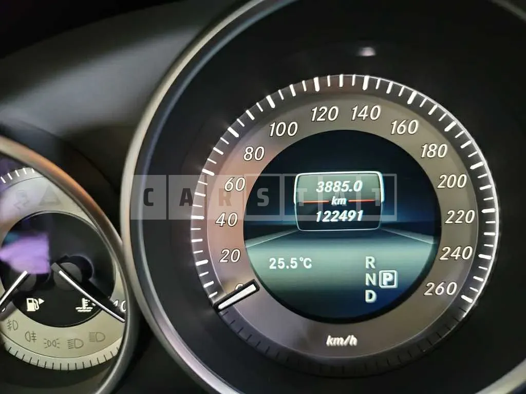 Photo 2 of 16: 2015 Mercedes-Benz E 220 BlueTec — Korean insurance auction