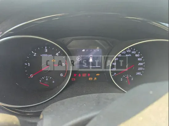 Photo 2 of 20: 2015 Kia Carnival — Korean insurance auction