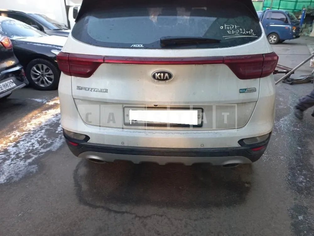 Photo 2 of 44: 2019 Kia Sportage, VIN KNAPM813BKK709170 — Korean insurance auction