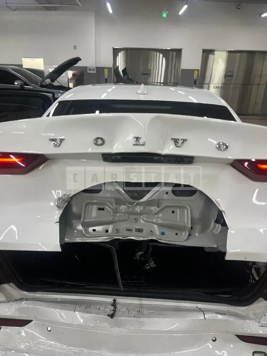 Photo 2 of 12: 2019 Volvo S60T5, VIN 7JRZS102DLG030124 — Korean insurance auction