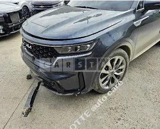 Photo 2 of 37: 2022 Kia Sorento, VIN KNARL81BGNA138890 — Korean insurance auction