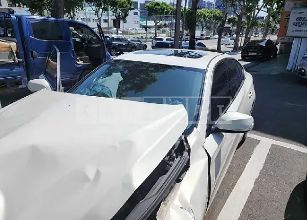 Photo 2 of 15: 2015 Infiniti Q50 2.2d, VIN JNKDV71E1FM531147 — Korean insurance auction