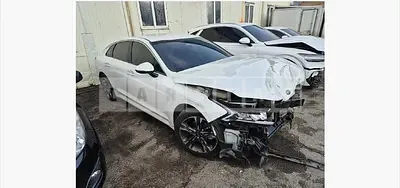 Photo 1 of 12: 2021 Kia K5 — Korean insurance auction