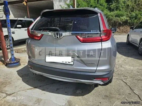 Photo 2 of 8: 2017 Honda CR-V 4WD, VIN 5J6RW2890HL521712 — Korean insurance auction