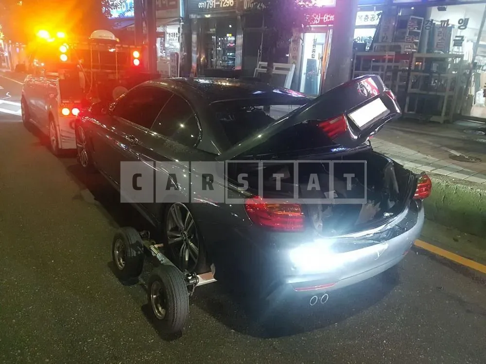 Photo 2 of 17: 2015 BMW 428i, VIN WBA3V7100FJ995532 — Korean insurance auction
