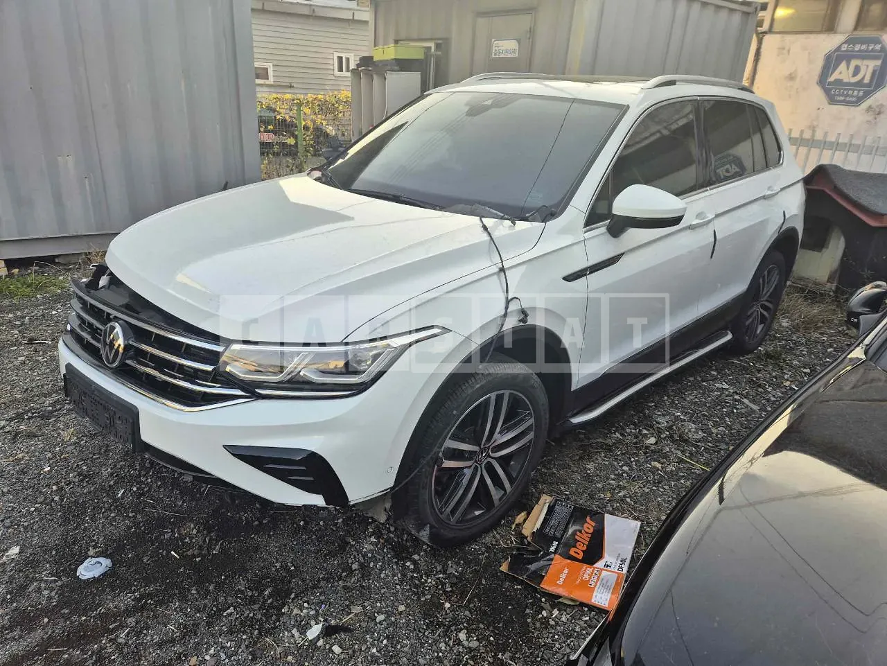 Photo 2 of 17: 2021 Volkswagen Tiguan 2.0 TDI 4MOTION, VIN WVGZZZ5NZMW554714 — Korean insurance auction