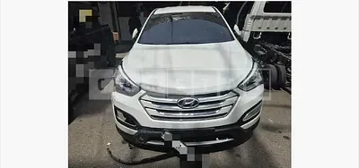 Photo 1 of 16: 2015 Hyundai Santa Fe DM — Korean insurance auction