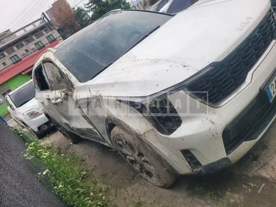 Photo 2 of 12: 2024 Kia Sorento — Korean insurance auction