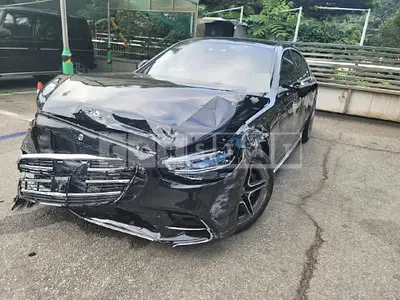 Photo 1 of 32: 2022 Mercedes-Benz S400 d 4Matic — Korean insurance auction