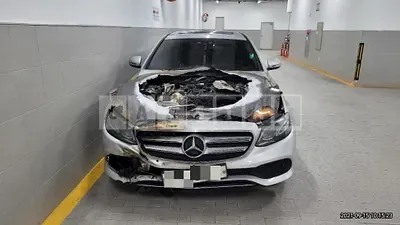 Photo 1 of 8: 2017 Mercedes-Benz E220 d, VIN WDDZF0EB3HA225086 — Korean insurance auction