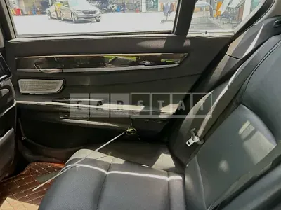 Photo 1 of 9: 2015 BMW 750Li xDrive, VIN WBAYF8103FD185738 — Korean insurance auction
