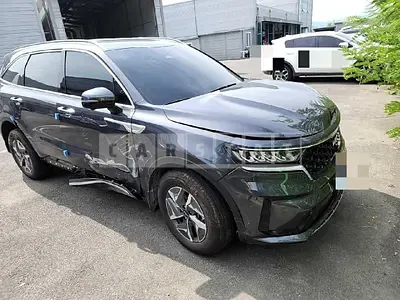 Photo 1 of 11: 2022 Kia Sorento Hybrid, VIN KNARK81GBPA143854 — Korean insurance auction