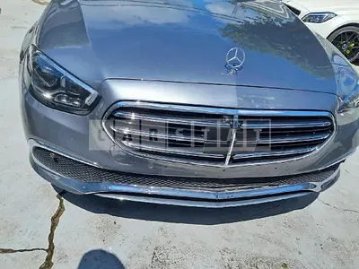 Photo 1 of 4: 2021 Mercedes-Benz (parts) E450 4Matic Headlamp — Korean insurance auction