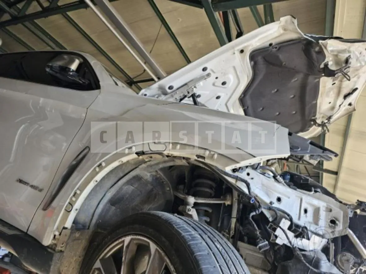 Photo 2 of 29: 2015 BMW X6 xDrive40d, VIN WBAKV4102F0H14298 — Korean insurance auction
