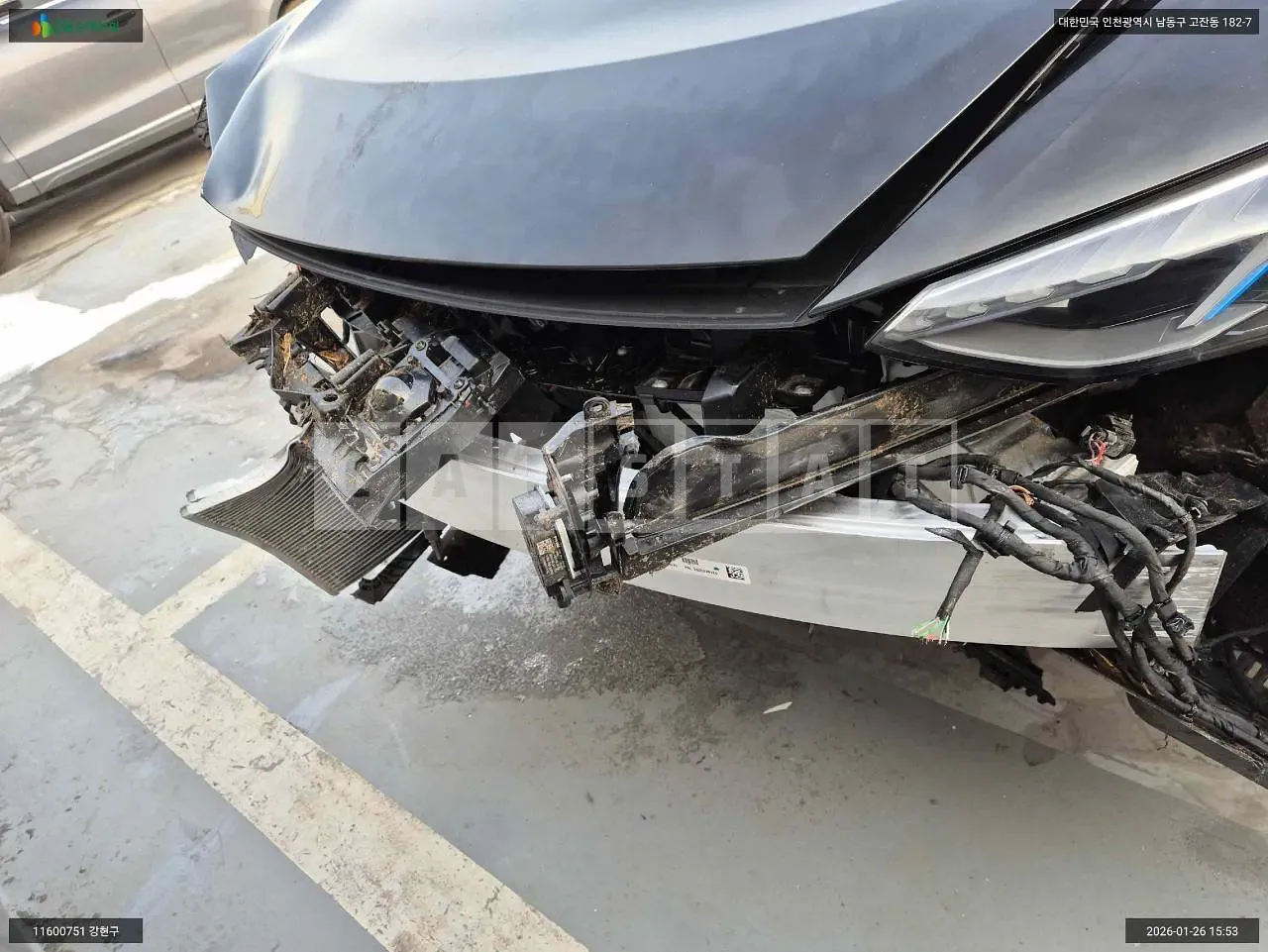 Photo 2 of 9: 2025 Audi S e-tron GT, VIN WAUZZZFW1T7000353 — Korean insurance auction