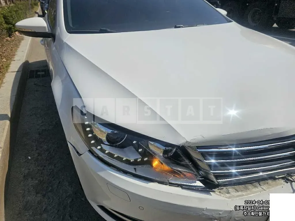 Photo 2 of 13: 2015 Volkswagen CC 2.0 TDI Blue Motion 4MOTION, VIN WVWZZZ3CZFE813222 — Korean insurance auction