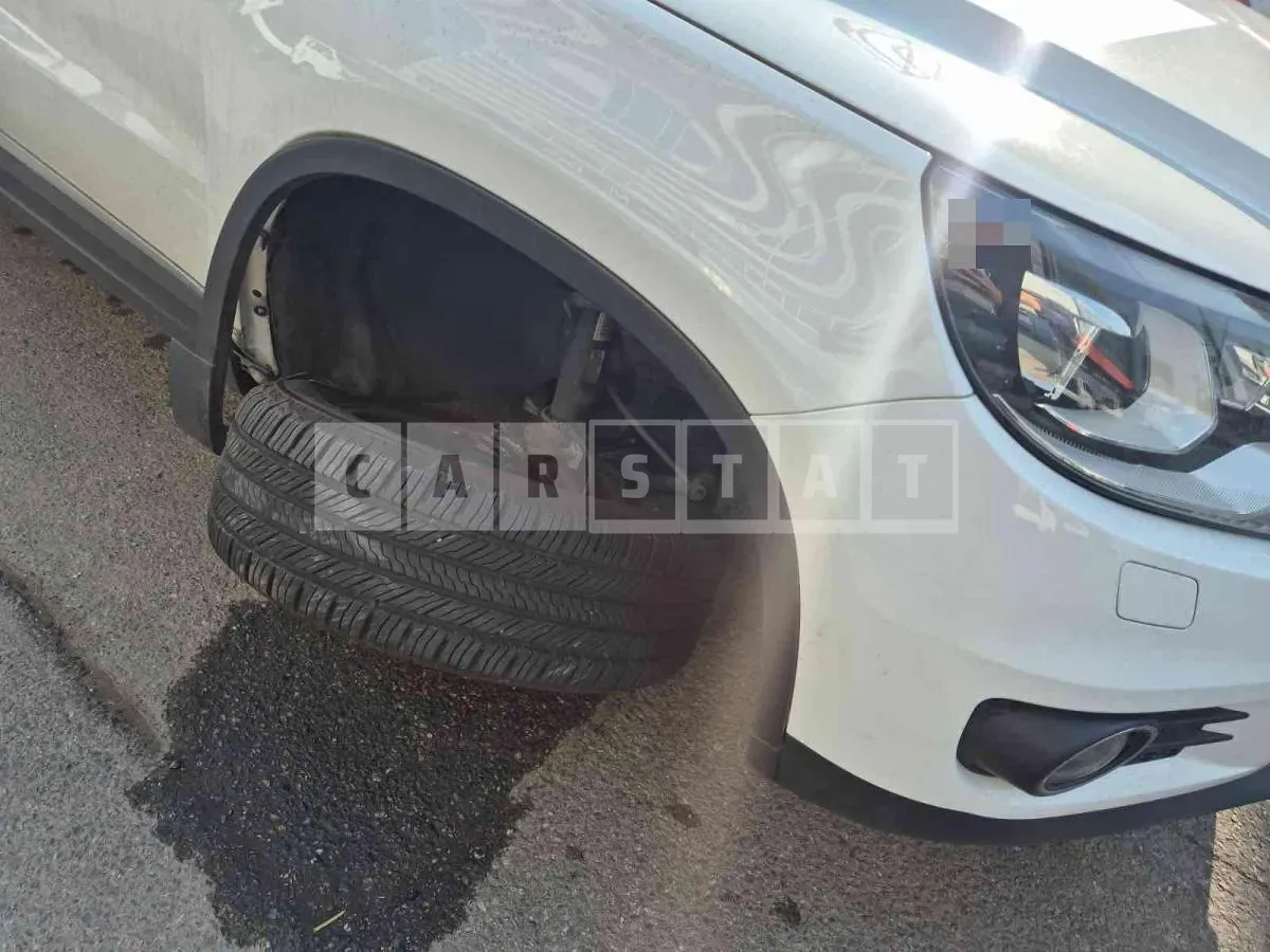 Photo 2 of 12: 2015 Volkswagen Tiguan 2.0 TDI BMT — Korean insurance auction