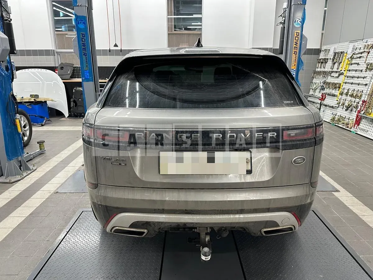 Photo 2 of 51: 2018 Land Rover Range Rover Bella D300, VIN SALYA2BK5JA764859 — Korean insurance auction